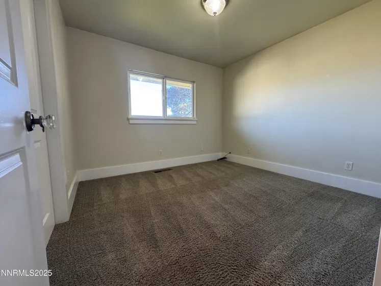 911 Waterloo, Gardnerville, Nevada 89460, 3 Bedrooms Bedrooms, ,2 BathroomsBathrooms,Residential,Residential,Waterloo,250057022