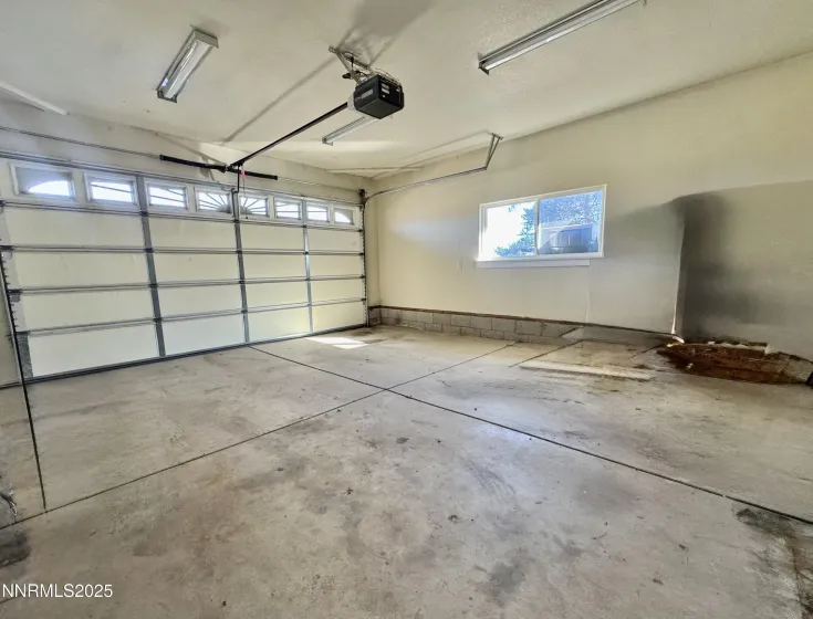 911 Waterloo, Gardnerville, Nevada 89460, 3 Bedrooms Bedrooms, ,2 BathroomsBathrooms,Residential,Residential,Waterloo,250057022