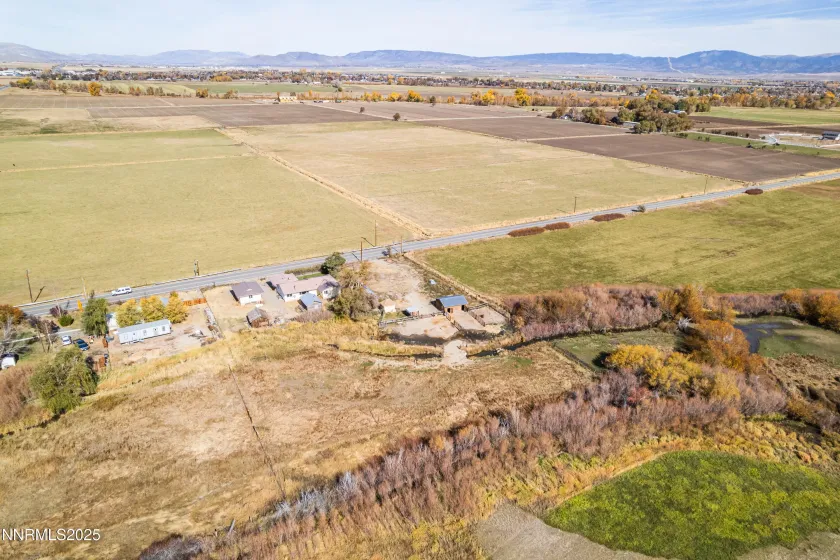 911 Waterloo, Gardnerville, Nevada 89460, 3 Bedrooms Bedrooms, ,2 BathroomsBathrooms,Residential,Residential,Waterloo,250057022