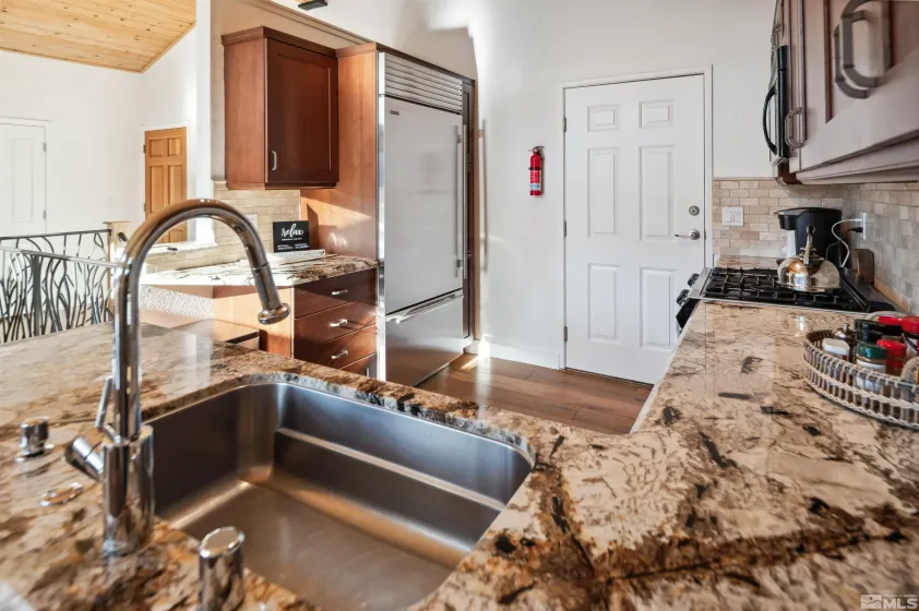 400 Fairview, Incline Village, Nevada 89451, 4 Bedrooms Bedrooms, ,4 BathroomsBathrooms,Residential,Residential,Fairview,250057026