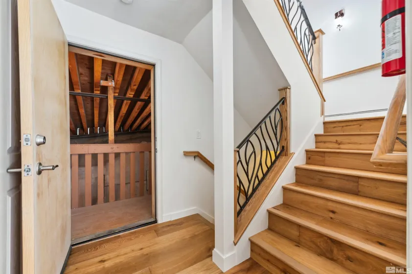 400 Fairview, Incline Village, Nevada 89451, 4 Bedrooms Bedrooms, ,4 BathroomsBathrooms,Residential,Residential,Fairview,250057026