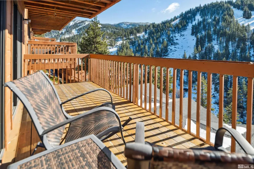 400 Fairview, Incline Village, Nevada 89451, 4 Bedrooms Bedrooms, ,4 BathroomsBathrooms,Residential,Residential,Fairview,250057026