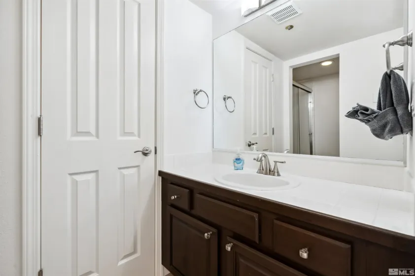 400 Fairview, Incline Village, Nevada 89451, 4 Bedrooms Bedrooms, ,4 BathroomsBathrooms,Residential,Residential,Fairview,250057026