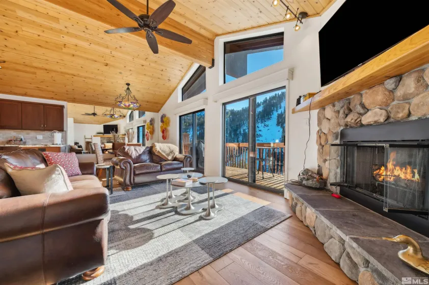400 Fairview, Incline Village, Nevada 89451, 4 Bedrooms Bedrooms, ,4 BathroomsBathrooms,Residential,Residential,Fairview,250057026