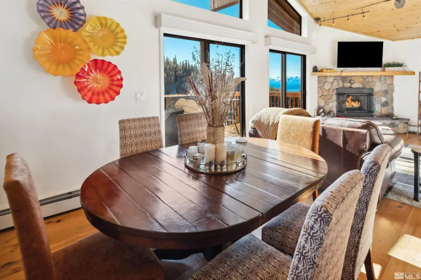 400 Fairview, Incline Village, Nevada 89451, 4 Bedrooms Bedrooms, ,4 BathroomsBathrooms,Residential,Residential,Fairview,250057026