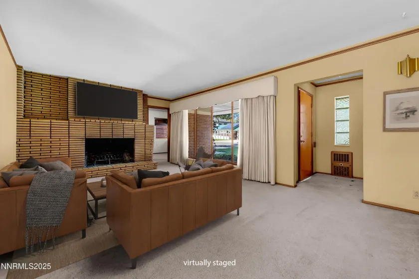 870 Lyman, Reno, Nevada 89509, 4 Bedrooms Bedrooms, ,3 BathroomsBathrooms,Residential,Residential,Lyman,250057028