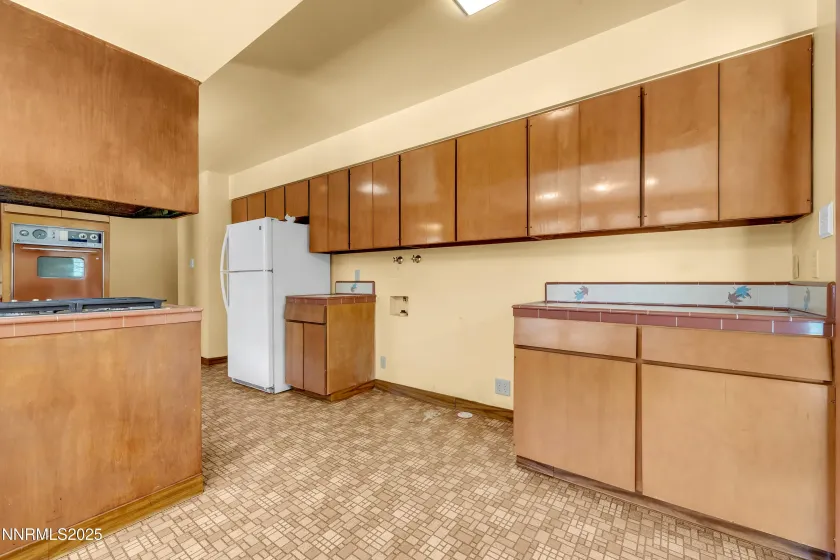 870 Lyman, Reno, Nevada 89509, 4 Bedrooms Bedrooms, ,3 BathroomsBathrooms,Residential,Residential,Lyman,250057028