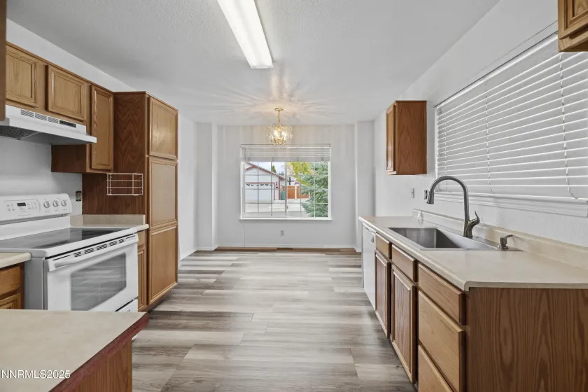 984 Desert, Carson City, Nevada 89705, 3 Bedrooms Bedrooms, ,2 BathroomsBathrooms,Residential,Residential,Desert,250057030