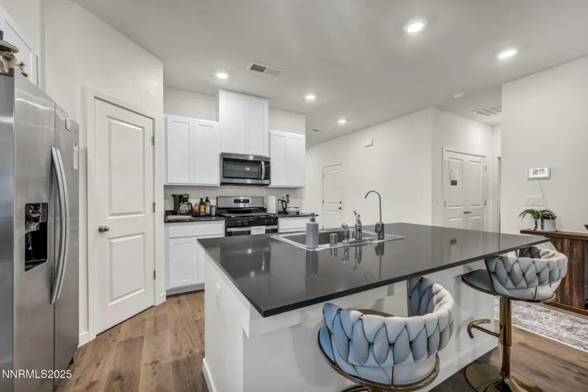 1019 Anthony, Fernley, Nevada 89408, 3 Bedrooms Bedrooms, ,2 BathroomsBathrooms,Residential,Residential,Anthony,250057032