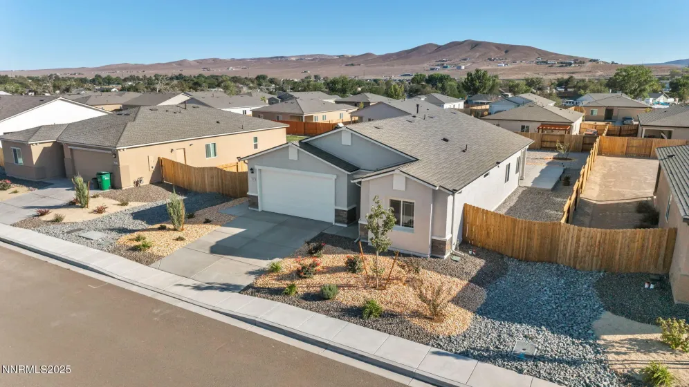 1019 Anthony, Fernley, Nevada 89408, 3 Bedrooms Bedrooms, ,2 BathroomsBathrooms,Residential,Residential,Anthony,250057032