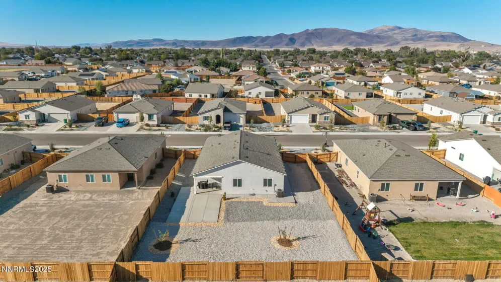 1019 Anthony, Fernley, Nevada 89408, 3 Bedrooms Bedrooms, ,2 BathroomsBathrooms,Residential,Residential,Anthony,250057032