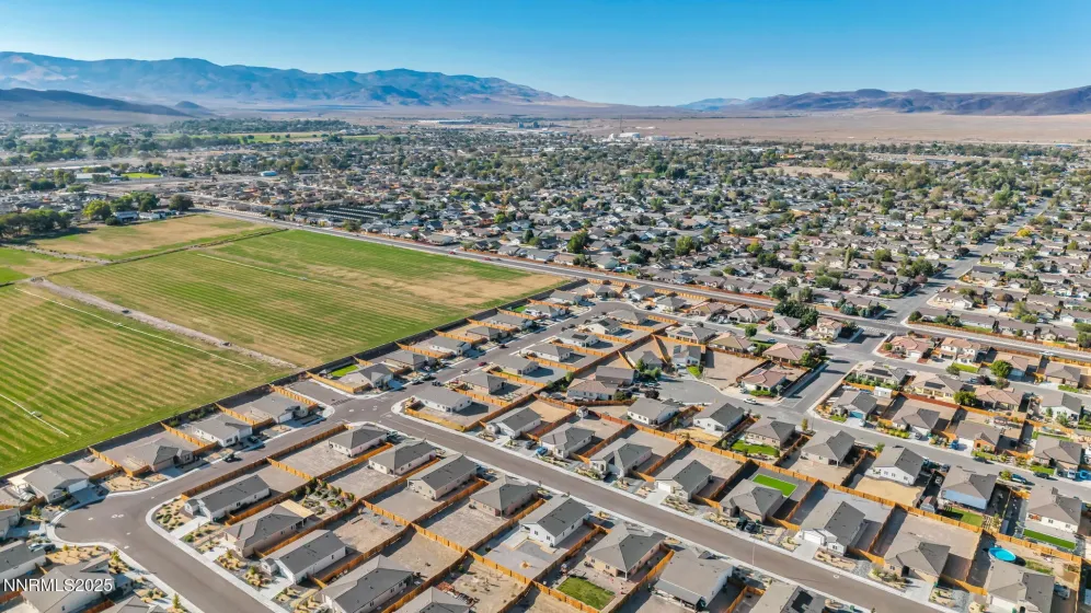 1019 Anthony, Fernley, Nevada 89408, 3 Bedrooms Bedrooms, ,2 BathroomsBathrooms,Residential,Residential,Anthony,250057032