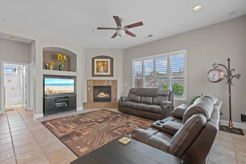 4450 Desert Vista, Sparks, Nevada 89436, 4 Bedrooms Bedrooms, ,3 BathroomsBathrooms,Residential,Residential,Desert Vista,250057034
