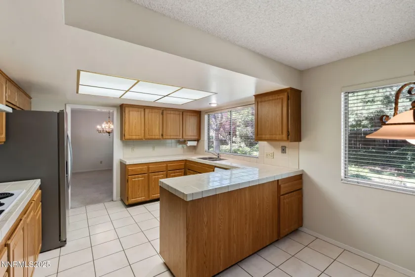 4899 Cool Springs, Reno, Nevada 89509, 5 Bedrooms Bedrooms, ,3 BathroomsBathrooms,Residential,Residential,Cool Springs,250052214