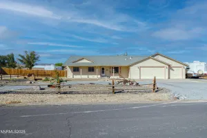 141 Country Ranch, Fernley, Nevada 89408, 3 Bedrooms Bedrooms, ,2 BathroomsBathrooms,Residential,Residential,Country Ranch,250057037