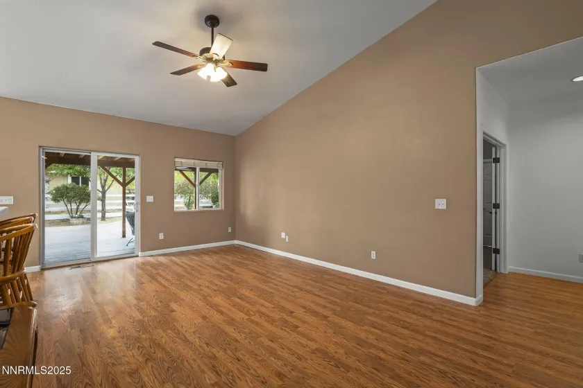 39 Marilyn Mae, Sparks, Nevada 89441, 4 Bedrooms Bedrooms, ,3 BathroomsBathrooms,Residential,Residential,Marilyn Mae,250057038