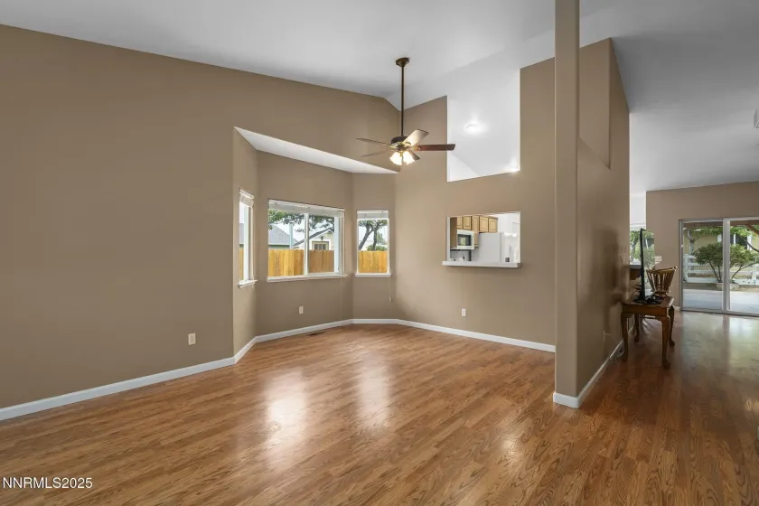 39 Marilyn Mae, Sparks, Nevada 89441, 4 Bedrooms Bedrooms, ,3 BathroomsBathrooms,Residential,Residential,Marilyn Mae,250057038