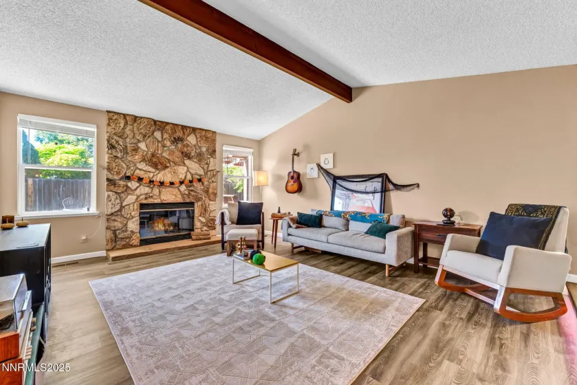 2002 Wabash, Sparks, Nevada 89434, 4 Bedrooms Bedrooms, ,2 BathroomsBathrooms,Residential,Residential,Wabash,250057039