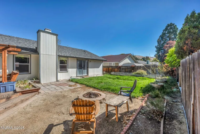 2002 Wabash, Sparks, Nevada 89434, 4 Bedrooms Bedrooms, ,2 BathroomsBathrooms,Residential,Residential,Wabash,250057039