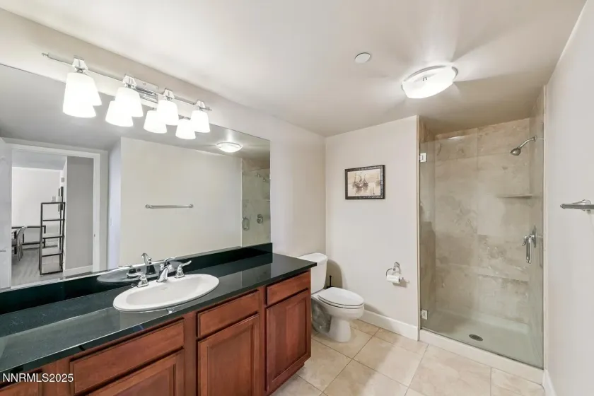 50 Sierra, Reno, Nevada 89501, 2 Bedrooms Bedrooms, ,2 BathroomsBathrooms,Residential,Residential,Sierra,250057041