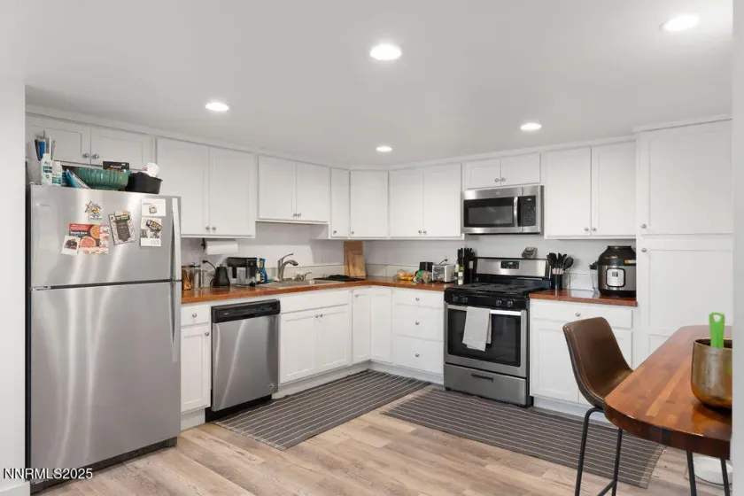 529 Moran, Reno, Nevada 89502, ,Residential Income,Residential,Moran,250057044