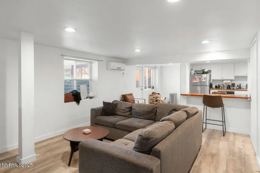 529 Moran, Reno, Nevada 89502, ,Residential Income,Residential,Moran,250057044