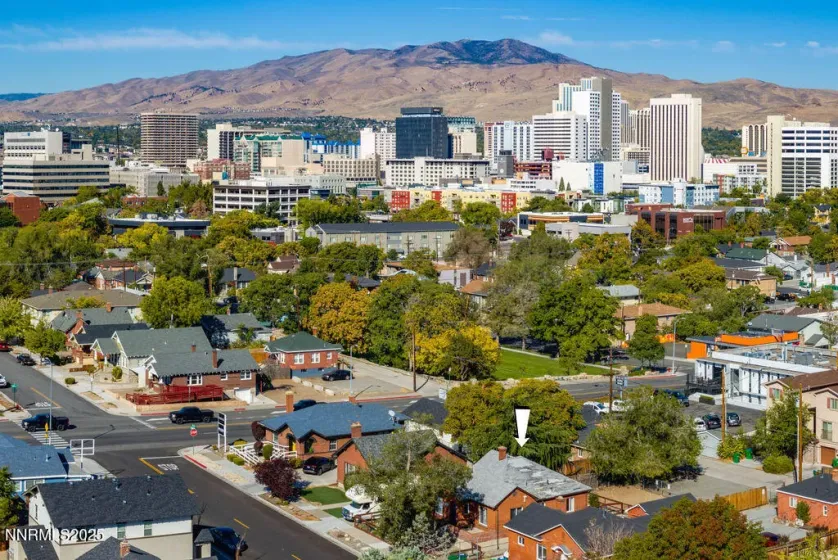 529 Moran, Reno, Nevada 89502, ,Residential Income,Residential,Moran,250057044