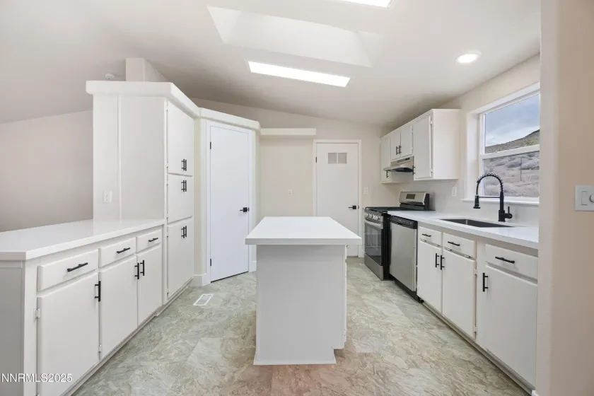 5415 Peek, Silver Springs, Nevada 89429, 3 Bedrooms Bedrooms, ,2 BathroomsBathrooms,Residential,Residential,Peek,250057043