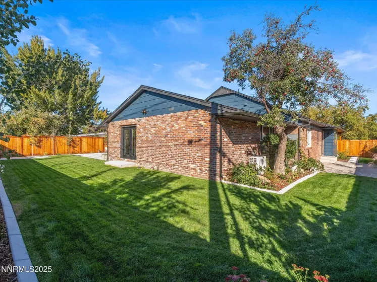 1245 Sharon, Reno, Nevada 89509, 4 Bedrooms Bedrooms, ,3 BathroomsBathrooms,Residential,Residential,Sharon,250057048
