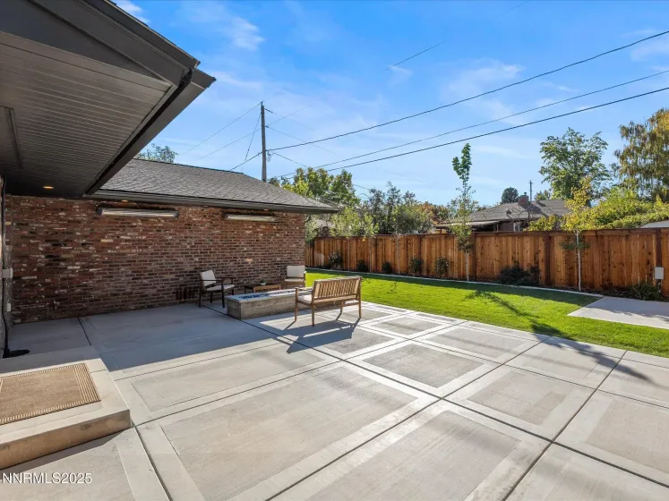 1245 Sharon, Reno, Nevada 89509, 4 Bedrooms Bedrooms, ,3 BathroomsBathrooms,Residential,Residential,Sharon,250057048
