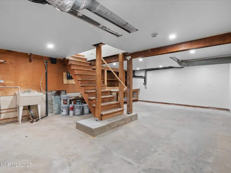 1245 Sharon, Reno, Nevada 89509, 4 Bedrooms Bedrooms, ,3 BathroomsBathrooms,Residential,Residential,Sharon,250057048