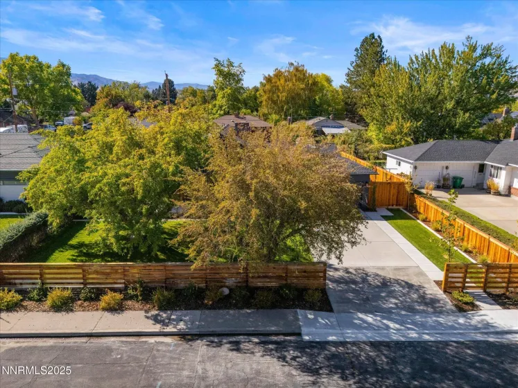 1245 Sharon, Reno, Nevada 89509, 4 Bedrooms Bedrooms, ,3 BathroomsBathrooms,Residential,Residential,Sharon,250057048