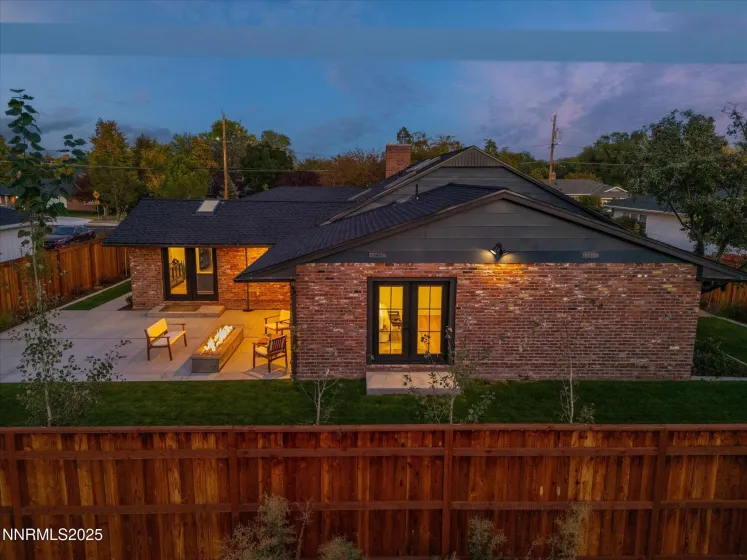 1245 Sharon, Reno, Nevada 89509, 4 Bedrooms Bedrooms, ,3 BathroomsBathrooms,Residential,Residential,Sharon,250057048