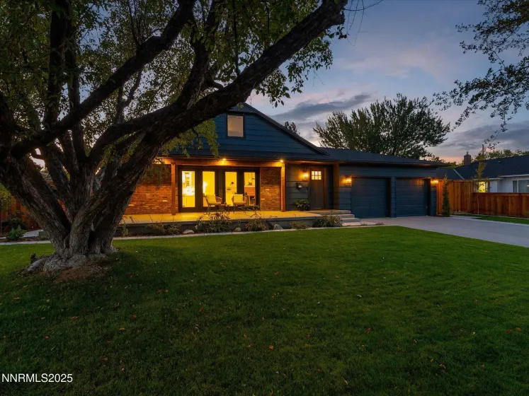 1245 Sharon, Reno, Nevada 89509, 4 Bedrooms Bedrooms, ,3 BathroomsBathrooms,Residential,Residential,Sharon,250057048