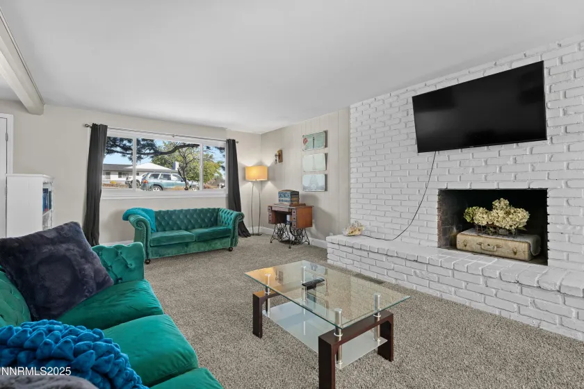 2070 7th, Reno, Nevada 89503, 5 Bedrooms Bedrooms, ,3 BathroomsBathrooms,Residential,Residential,7th,250057049
