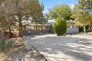 2070 7th, Reno, Nevada 89503, 5 Bedrooms Bedrooms, ,3 BathroomsBathrooms,Residential,Residential,7th,250057049