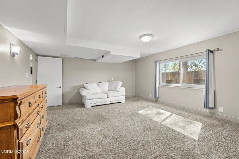 2070 7th, Reno, Nevada 89503, 5 Bedrooms Bedrooms, ,3 BathroomsBathrooms,Residential,Residential,7th,250057049