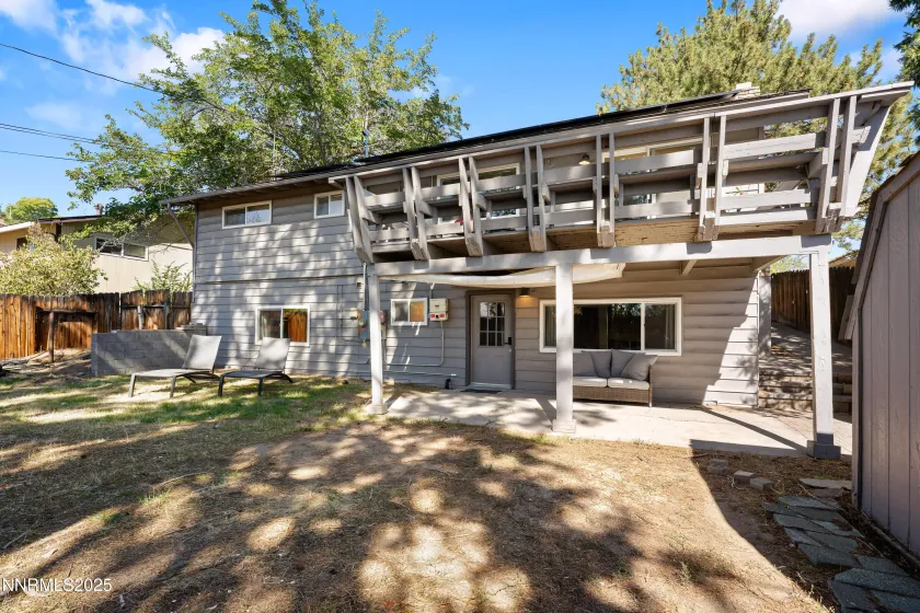 2070 7th, Reno, Nevada 89503, 5 Bedrooms Bedrooms, ,3 BathroomsBathrooms,Residential,Residential,7th,250057049