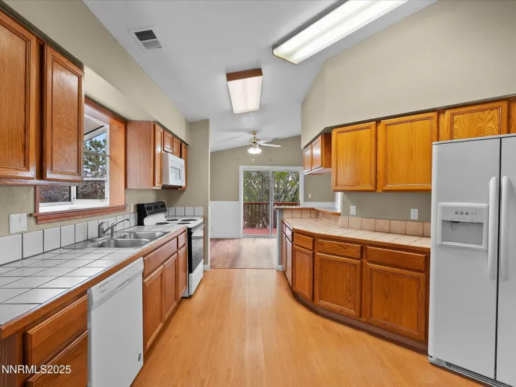 732 Talus, Reno, Nevada 89503, 4 Bedrooms Bedrooms, ,3 BathroomsBathrooms,Residential,Residential,Talus,250057051