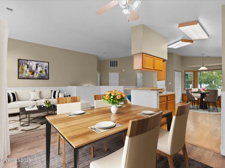 732 Talus, Reno, Nevada 89503, 4 Bedrooms Bedrooms, ,3 BathroomsBathrooms,Residential,Residential,Talus,250057051