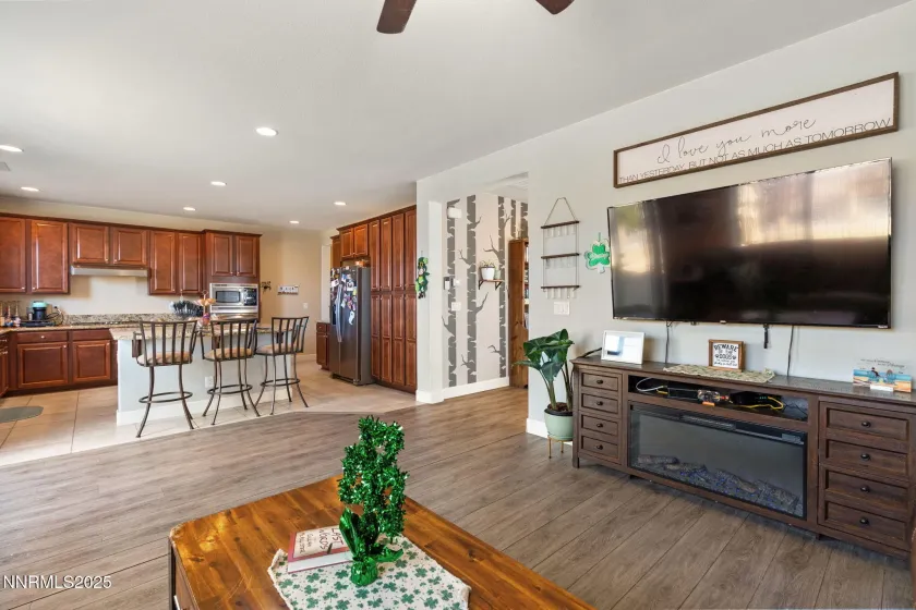 2780 Tobiano, Reno, Nevada 89521, 5 Bedrooms Bedrooms, ,4 BathroomsBathrooms,Residential,Residential,Tobiano,250057053