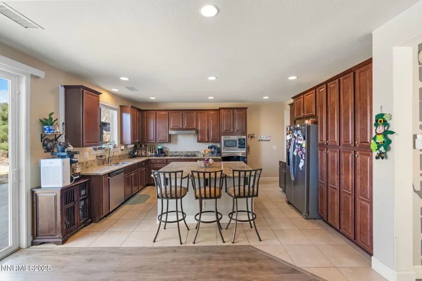 2780 Tobiano, Reno, Nevada 89521, 5 Bedrooms Bedrooms, ,4 BathroomsBathrooms,Residential,Residential,Tobiano,250057053