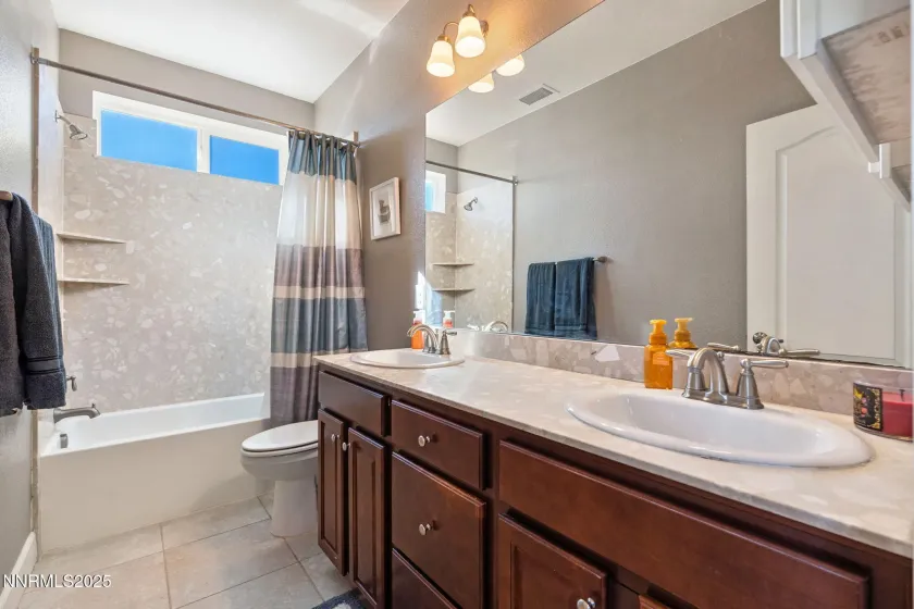 2780 Tobiano, Reno, Nevada 89521, 5 Bedrooms Bedrooms, ,4 BathroomsBathrooms,Residential,Residential,Tobiano,250057053
