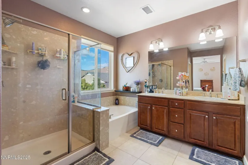 2780 Tobiano, Reno, Nevada 89521, 5 Bedrooms Bedrooms, ,4 BathroomsBathrooms,Residential,Residential,Tobiano,250057053