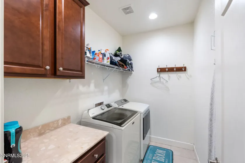 2780 Tobiano, Reno, Nevada 89521, 5 Bedrooms Bedrooms, ,4 BathroomsBathrooms,Residential,Residential,Tobiano,250057053