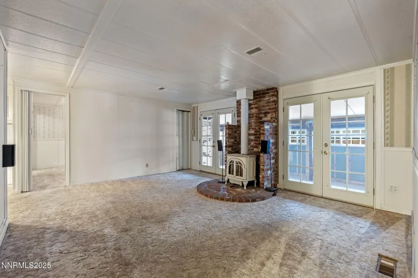 180 Staci, Sun Valley, Nevada 89433, 2 Bedrooms Bedrooms, ,2 BathroomsBathrooms,Residential,Residential,Staci,250057055