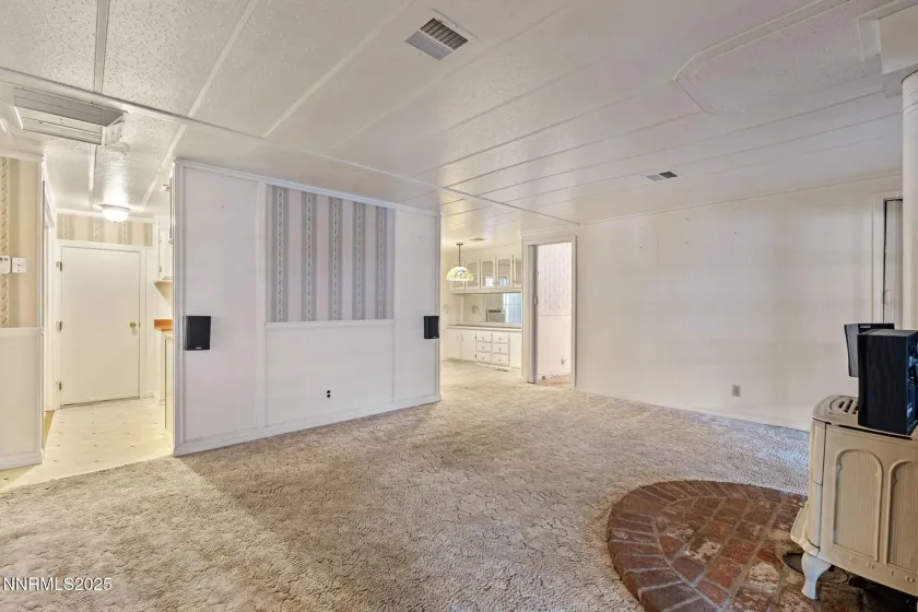 180 Staci, Sun Valley, Nevada 89433, 2 Bedrooms Bedrooms, ,2 BathroomsBathrooms,Residential,Residential,Staci,250057055
