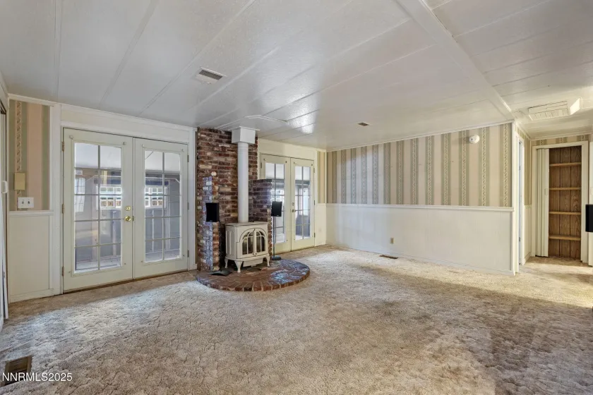 180 Staci, Sun Valley, Nevada 89433, 2 Bedrooms Bedrooms, ,2 BathroomsBathrooms,Residential,Residential,Staci,250057055