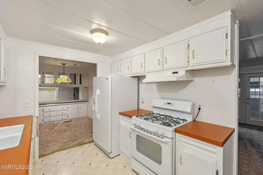 180 Staci, Sun Valley, Nevada 89433, 2 Bedrooms Bedrooms, ,2 BathroomsBathrooms,Residential,Residential,Staci,250057055