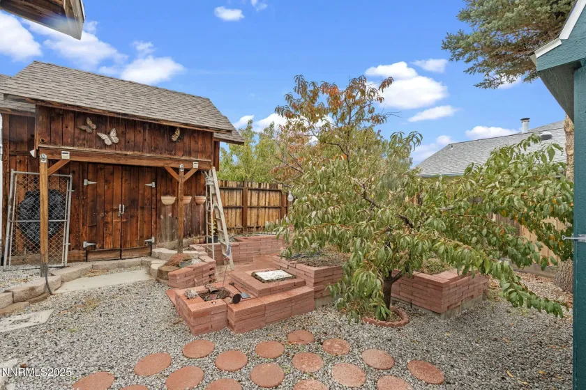 180 Staci, Sun Valley, Nevada 89433, 2 Bedrooms Bedrooms, ,2 BathroomsBathrooms,Residential,Residential,Staci,250057055